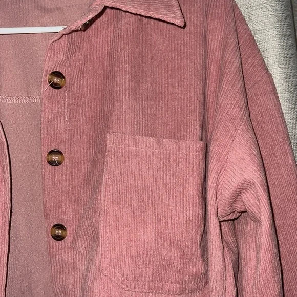 Pink shirt - Picture 2 of 2